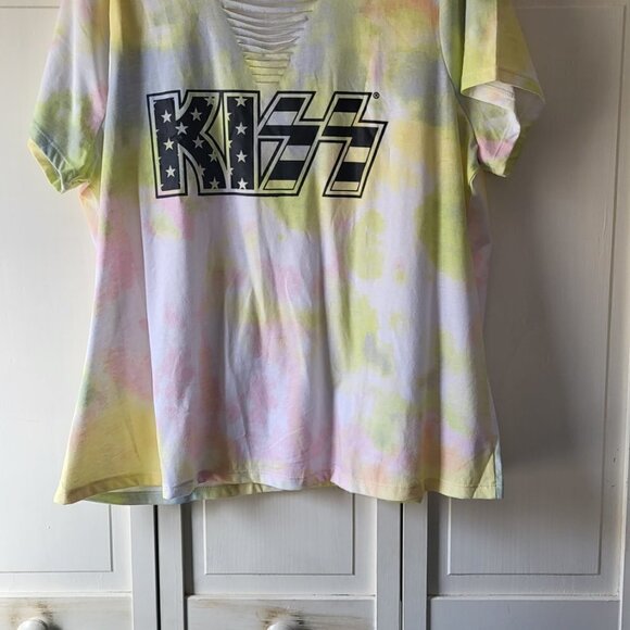 Slash-Front Tie-Dye KISS Graphic Tee Size 18/20 - Picture 7 of 11